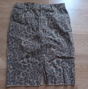 Vici leopard print skirt
